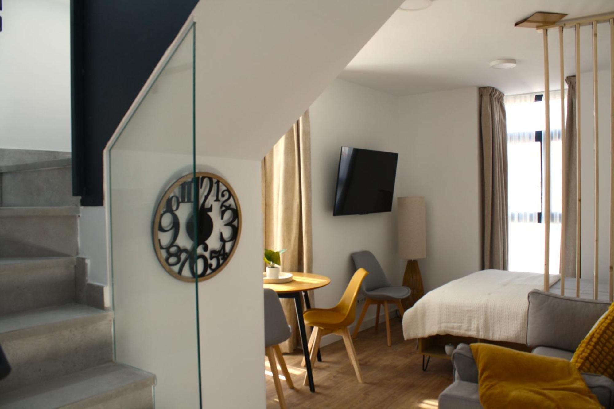 Madrid Urban Suites- Nuevo Apartahotel-7 Apartaments Boutique Full Equiped Exterior foto